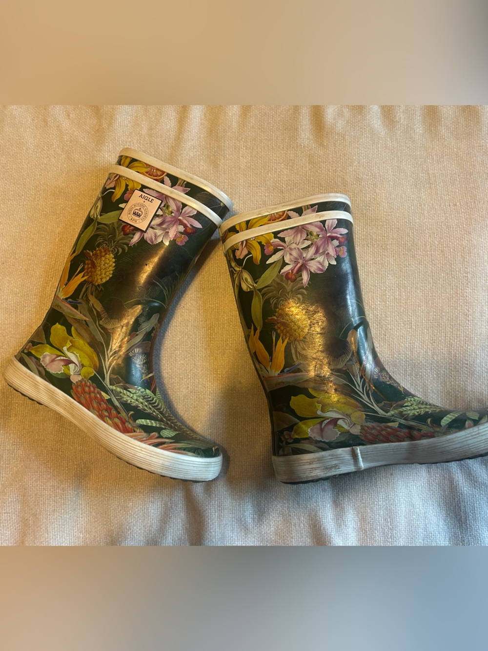 Kids Aigle Royal botanic garden rain boot size 31